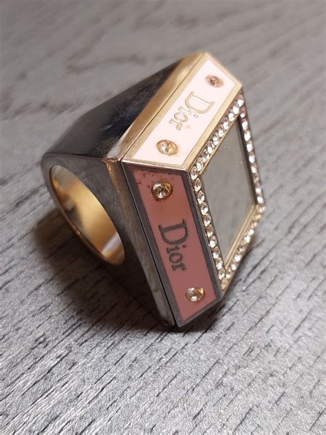 dior princess ring.